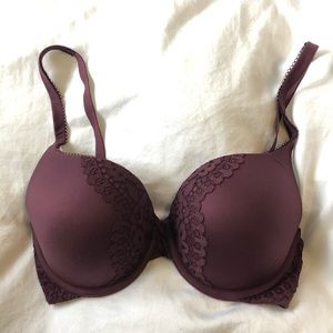Victoria’s Secret 32DD Body by Victoria Bra